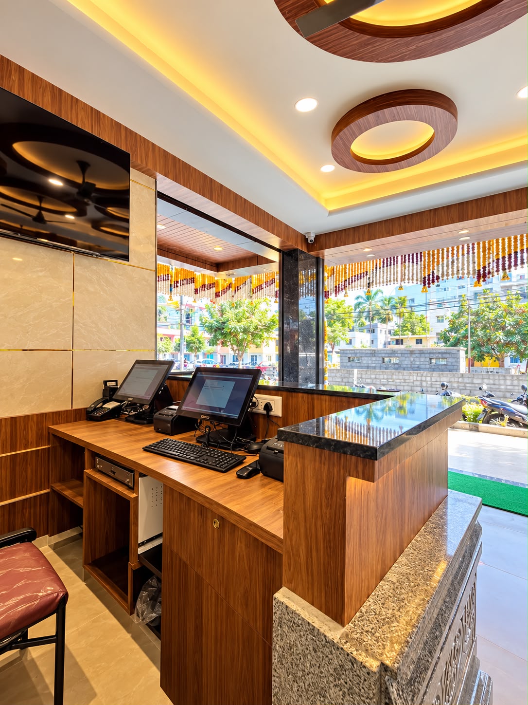 Restaurant reception counter with billing system
